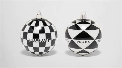 palline di prada|Palline di Natale eleganti, classiche e moderne.